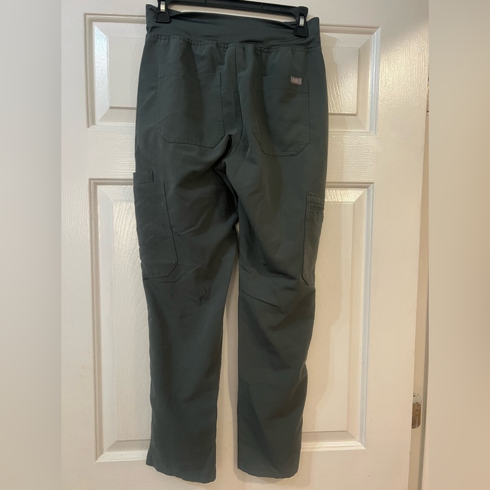 Figs High Waisted Yola™ Skinny Scrub Pants 2.0 (Bonsai) XS - Picture 3 of 4